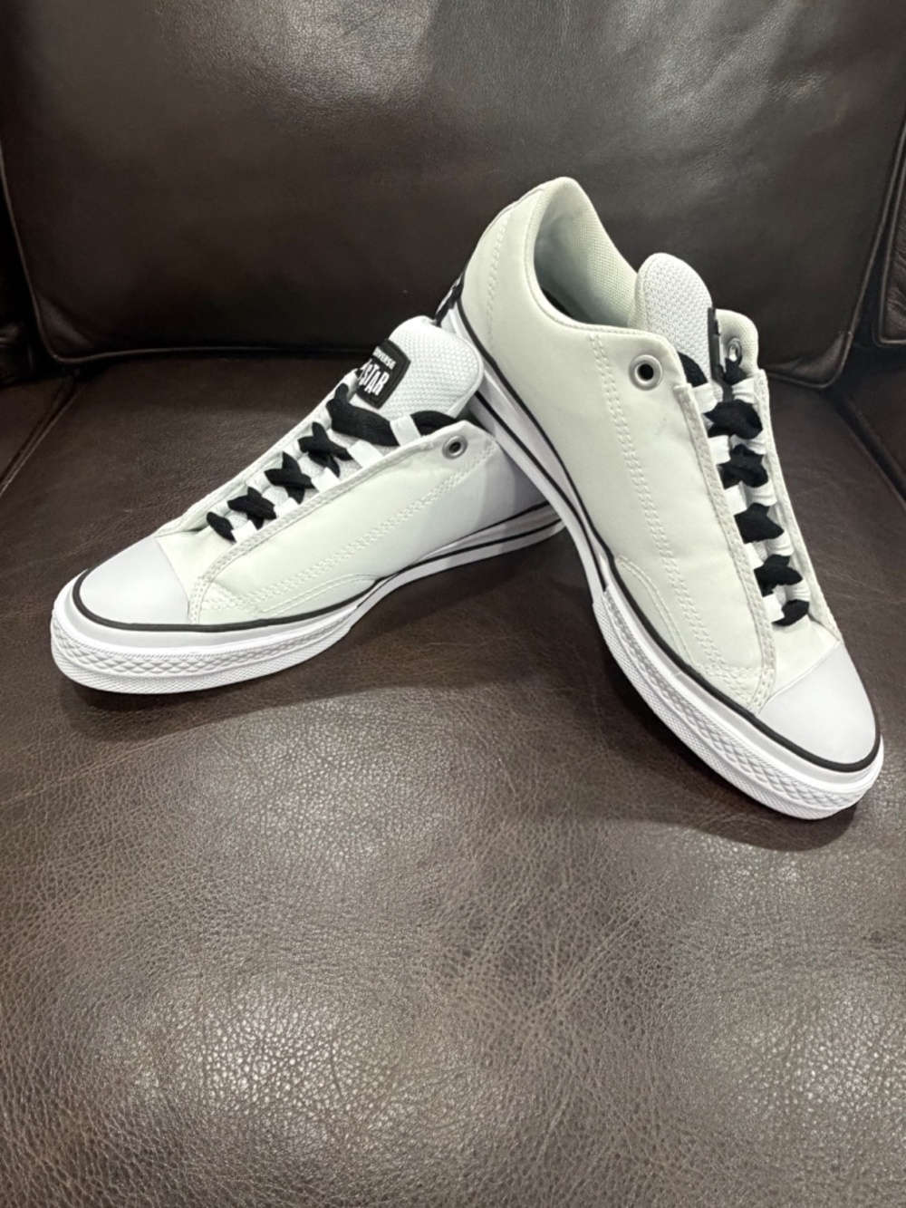 Converse Chuck Taylor All Star Low Puff - White Black - Picture 2 of 7